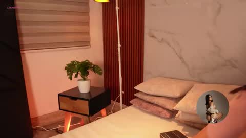 Sophie online show from January 17, 11:26 am