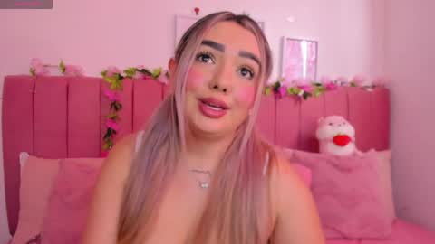 sophiee rosee online show from May 21, 5:09 pm