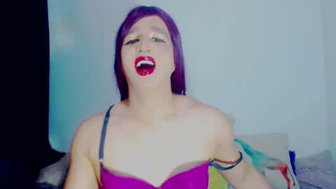 sophiehillsxo online show from March 15, 1:22 am