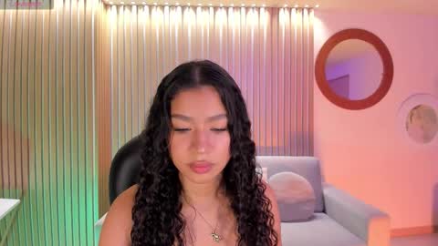 Sophie Houston online show from October 11, 5:39 am