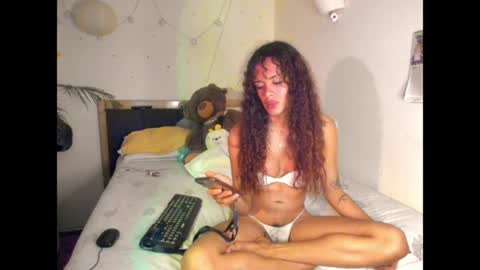 Snapshot of sophielondono21 chatting on May 31, 8:54 pm SofiTrans21 online show from May 31, 8:54 pm
