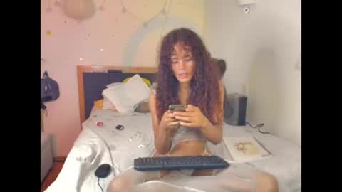 Snapshot of sophielondono21 chatting on June 10, 11:03 pm SofiTrans21 online show from June 10, 11:03 pm