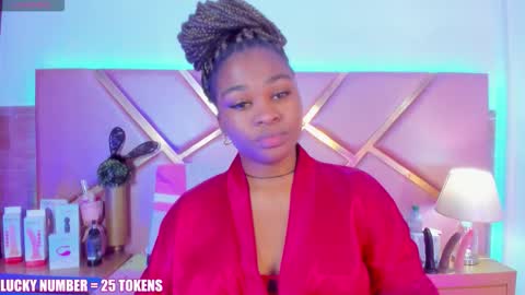 Sophie online show from March 18, 12:52 pm