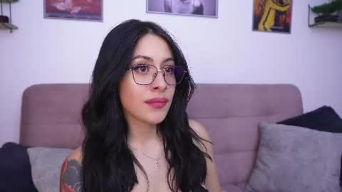 Snapshot of sophiiecums chatting on June 27, 2:49 am Sophiie online show from June 27, 2:49 am