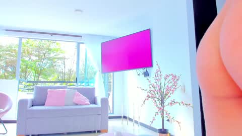 Snapshot of sophijonnes chatting on January 27, 5:04 pm YULITZA online show from January 27, 5:04 pm