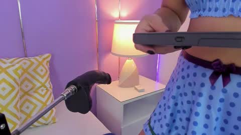 Sophy online show from February 25, 11:42 am