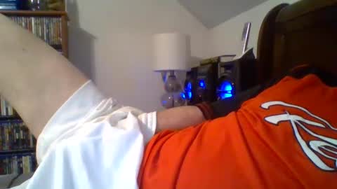 Snapshot of sosofaggot chatting on February 16, 1:38 pm sosofaggot online show from February 16, 1:38 pm