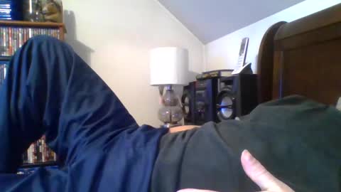 Snapshot of sosofaggot chatting on March 2, 4:17 am sosofaggot online show from March 2, 4:17 am