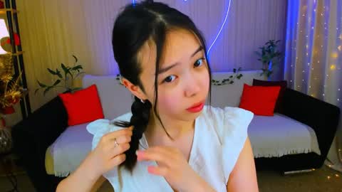 soulharmoonyy online show from April 19, 4:12 am