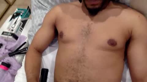 Longhaitianbbc  thick latina online show from January 16, 2:43 pm