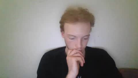 Snapshot of soumi854640 chatting on April 6, 3:46 pm soumi854640 online show from April 6, 3:46 pm