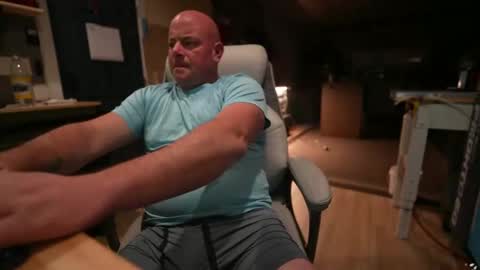 Snapshot of soundfreqnj chatting on October 20, 6:14 am soundfreqnj online show from October 20, 6:14 am