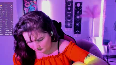Snapshot of sour_cherry_ chatting on June 27, 6:46 pm Jennie online show from June 27, 6:46 pm