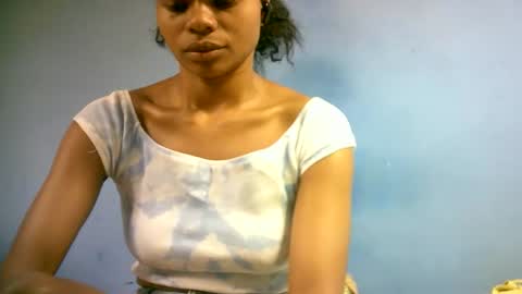 sourayaa online show from April 9, 6:19 am