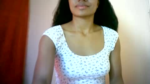 Snapshot of sourayaa chatting on June 18, 10:09 am sourayaa online show from June 18, 10:09 am