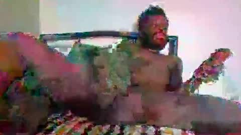 Snapshot of source1012 chatting on February 13, 12:56 pm source1012 online show from February 13, 12:56 pm