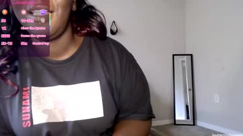 Snapshot of southerngothgoddess chatting on September 30, 4:45 pm SG online show from September 30, 4:45 pm