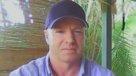 Snapshot of soveryhandsome chatting on December 9, 10:20 pm soveryhandsome online show from December 9, 10:20 pm