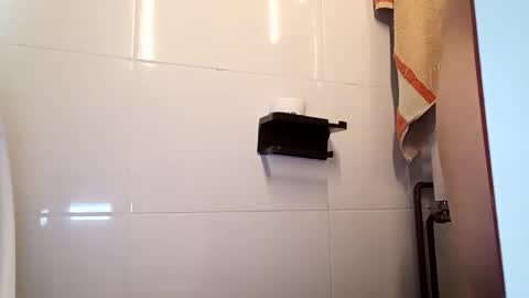 sowbilbao1 online show from March 25, 5:35 am