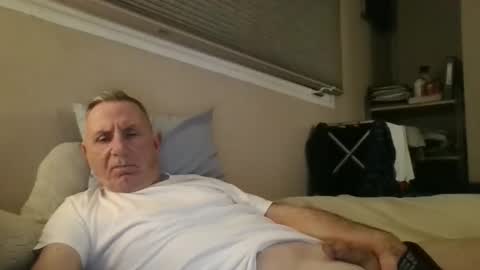 sox1957 online show from March 5, 10:33 am