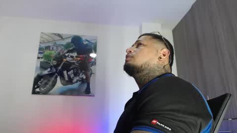 soy_apolo online show from February 7, 6:11 pm