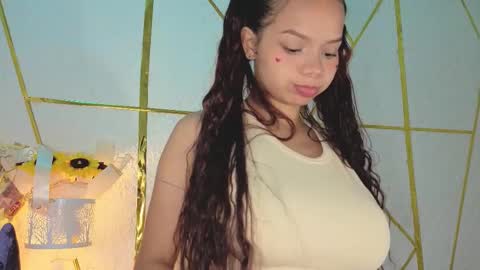 Snapshot of soy_sheila chatting on February 2, 12:09 am sheila smitt online show from February 2, 12:09 am