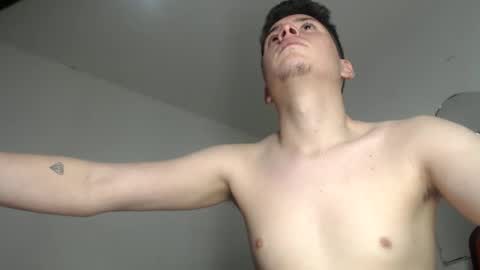 soymanuel777 online show from April 11, 11:42 pm