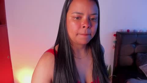 Snapshot of soytucolor chatting on February 1, 1:09 pm Paula  add me on snap online show from February 1, 1:09 pm