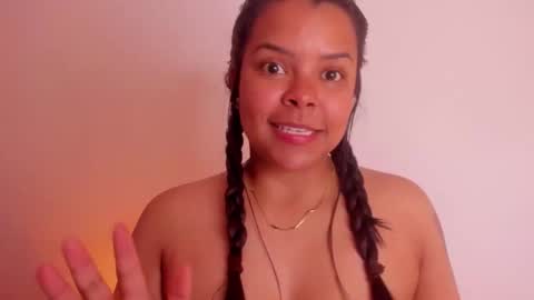 Snapshot of soytucolor chatting on March 8, 11:18 pm Paula  add me on snap online show from March 8, 11:18 pm