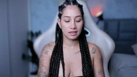 brisa  s online show from November 23, 3:01 pm