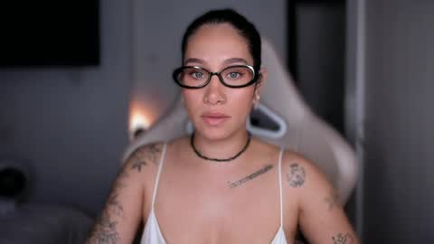 Snapshot of soytulu_ chatting on May 29, 1:31 pm brisa s online show from May 29, 1:31 pm