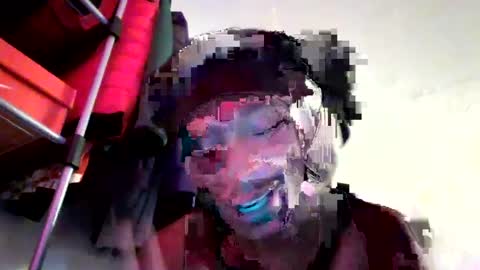 orezz online show from December 5, 8:55 pm