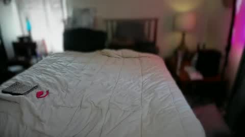 Snapshot of spankamber chatting on July 15, 10:37 pm AmberSpanks online show from July 15, 10:37 pm