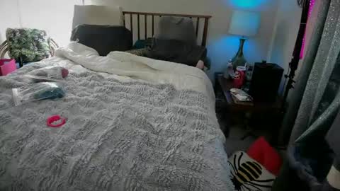 Snapshot of spankamber chatting on July 22, 11:29 pm AmberSpanks online show from July 22, 11:29 pm