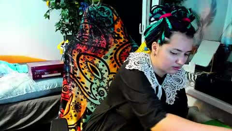 Snapshot of spanking_girls chatting on May 21, 11:45 pm Evgenia online show from May 21, 11:45 pm