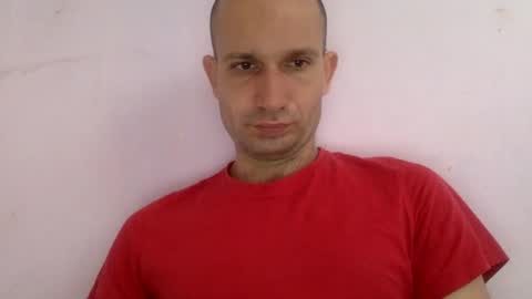 Snapshot of sparei7 chatting on December 2, 12:07 pm Snaiky online show from December 2, 12:07 pm