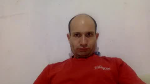 Snapshot of sparei7 chatting on December 16, 7:00 pm Snaiky online show from December 16, 7:00 pm