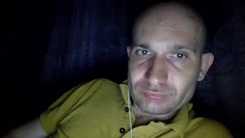 Snapshot of sparei7 chatting on February 15, 7:39 pm Snaiky online show from February 15, 7:39 pm