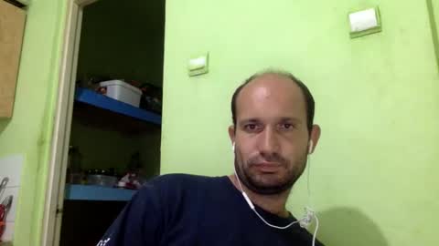 Snapshot of sparei7 chatting on September 9, 9:47 pm Snaiky online show from September 9, 9:47 pm