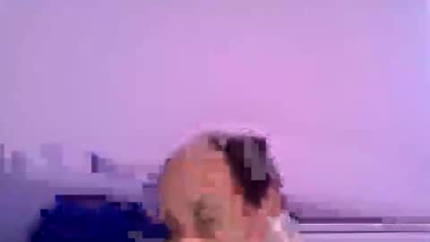 Snapshot of sparei7 chatting on May 16, 6:54 am Snaiky online show from May 16, 6:54 am