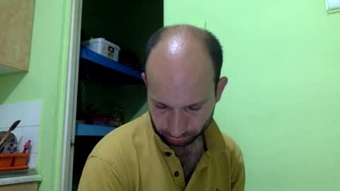 Snapshot of sparei7 chatting on May 25, 9:21 pm Snaiky online show from May 25, 9:21 pm