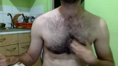 Snapshot of sparei7 chatting on June 13, 11:02 pm Snaiky online show from June 13, 11:02 pm