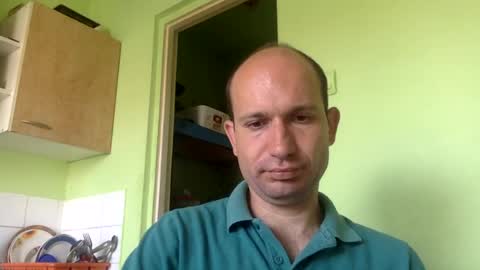 Snapshot of sparei7 chatting on July 2, 8:09 am Snaiky online show from July 2, 8:09 am