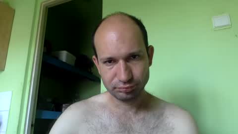 Snapshot of sparei7 chatting on July 17, 10:44 am Snaiky online show from July 17, 10:44 am