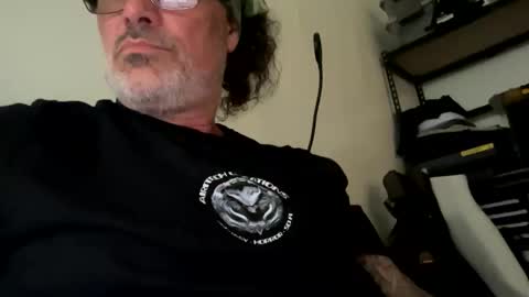 specter1972 online show from April 19, 3:00 pm