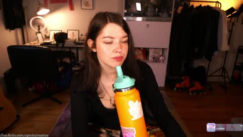 m online show from March 21, 8:34 pm