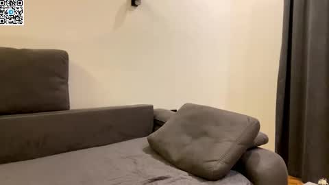 Alex online show from October 8, 8:39 pm