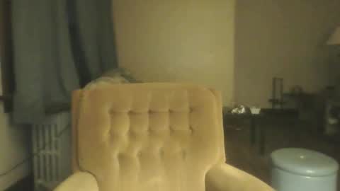 Snapshot of spiceberrybb chatting on May 10, 9:25 am spiceberrybb online show from May 10, 9:25 am