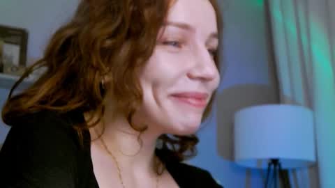 spicy___caramel online show from February 18, 4:14 pm