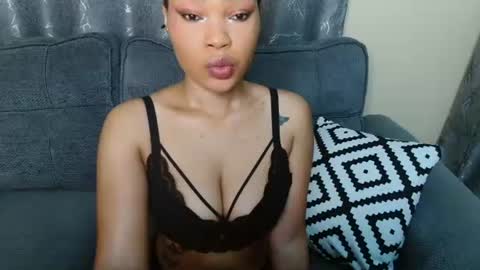 Spicy kerrine online show from April 3, 8:40 pm